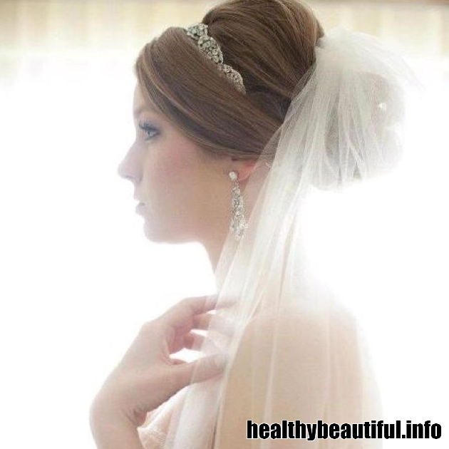 Classic Veil with Updo Instructions
