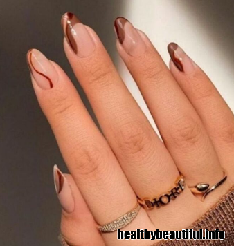 Negative space nails with a single line accentuating the natural nail shape